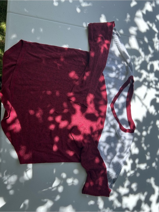 SO Tops - SO White Waffle Thermal Tee with Burgundy V-Neck Trim